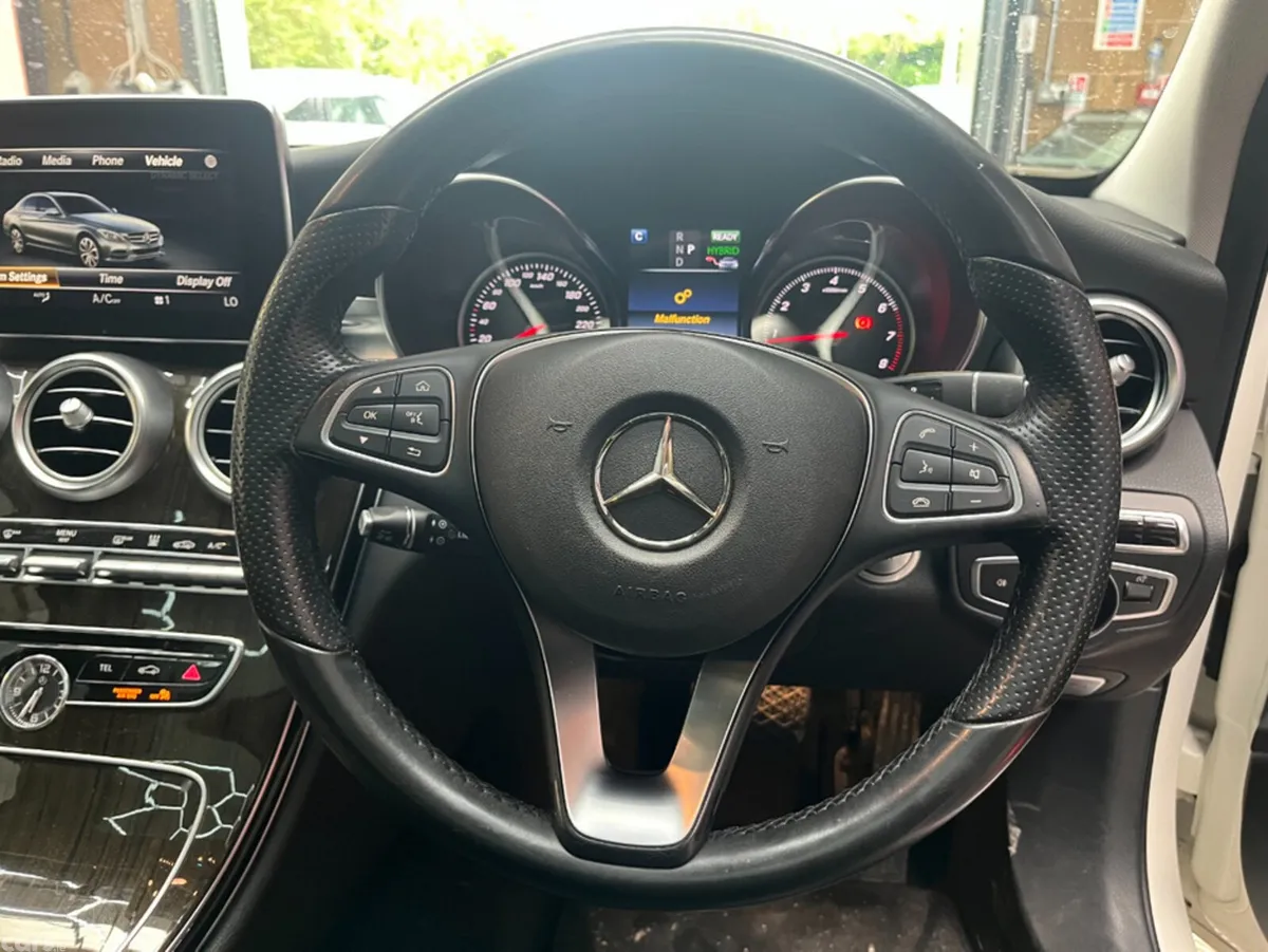 Mercedes-Benz C-Class Saloon, Petrol Plug-in Hybrid, 2016, White