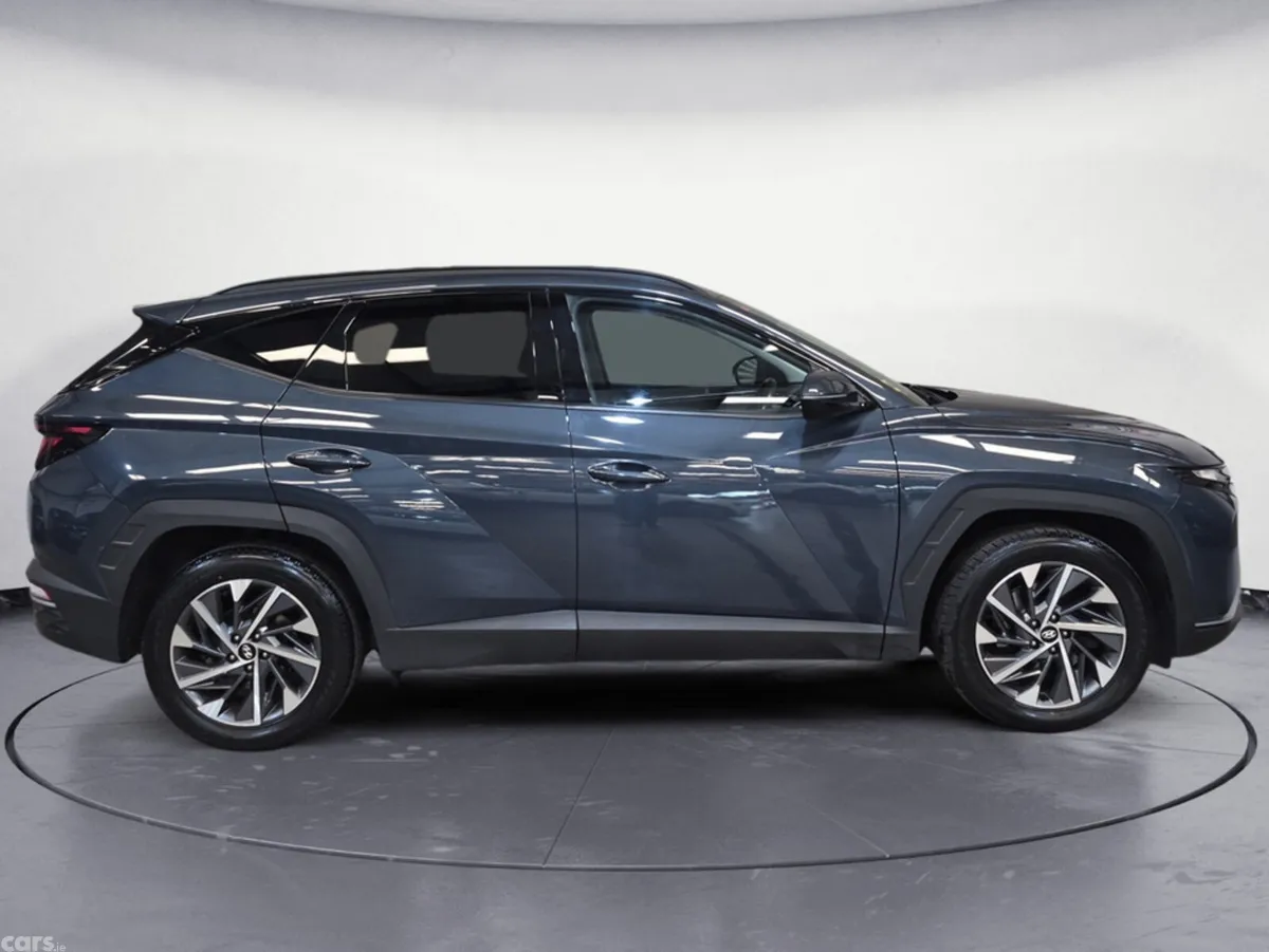 Hyundai Tucson MPV, Diesel, 2022, Blue