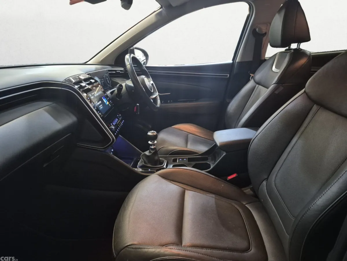 Hyundai Tucson MPV, Diesel, 2022, Blue