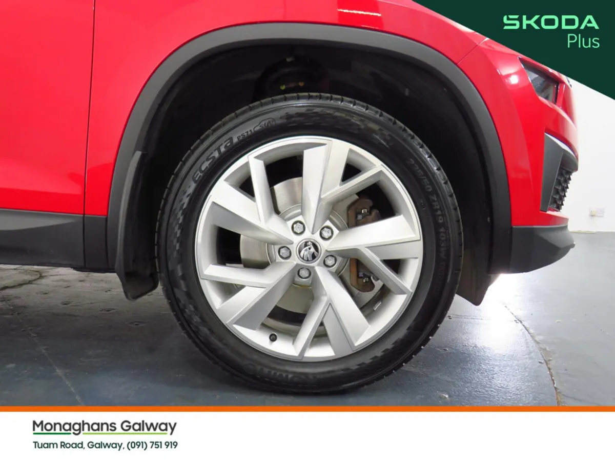 Skoda Kodiaq Estate, Diesel, 2023, Red