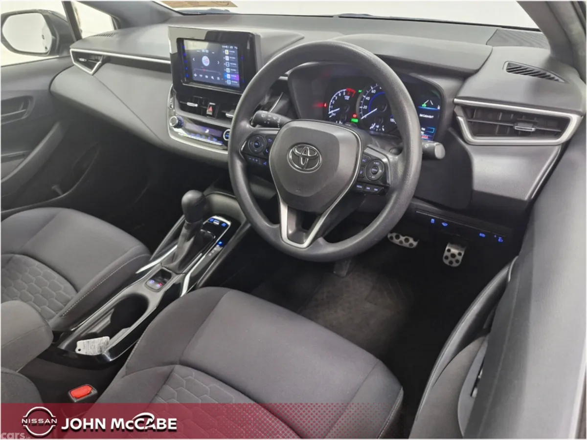 Toyota Corolla Hatchback, Petrol Hybrid, 2018, Black