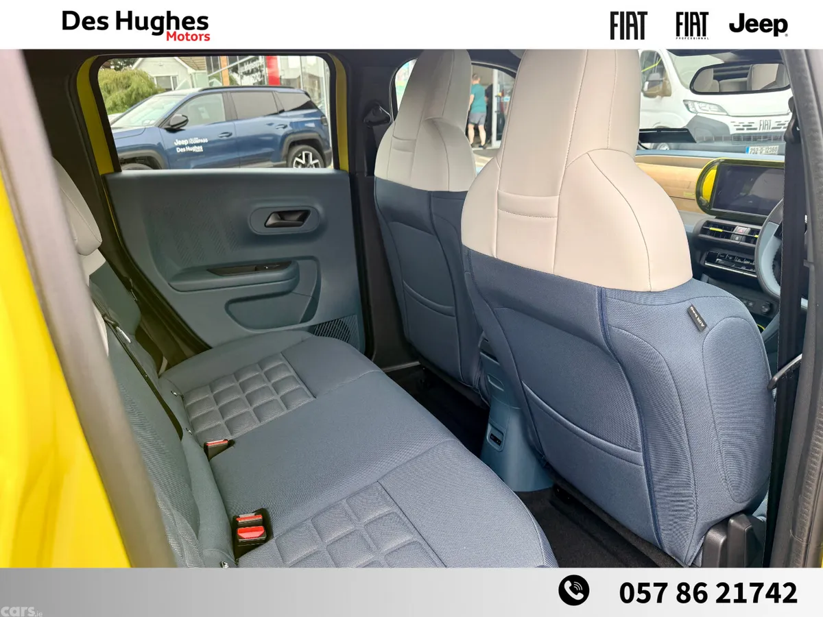 Fiat Grande Panda Hatchback, Electric, 2026, Yellow