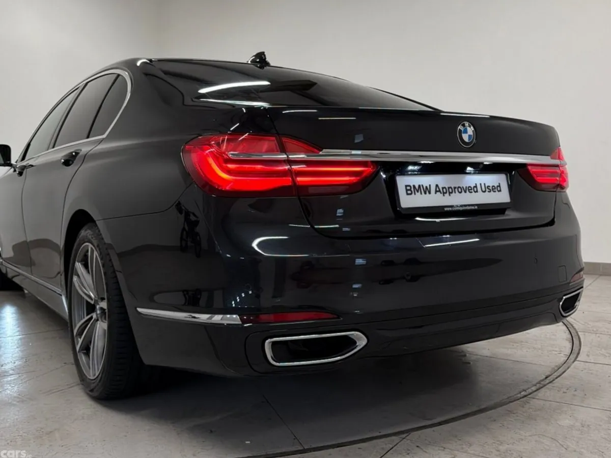 BMW 7-Series Saloon, Diesel, 2018, Black
