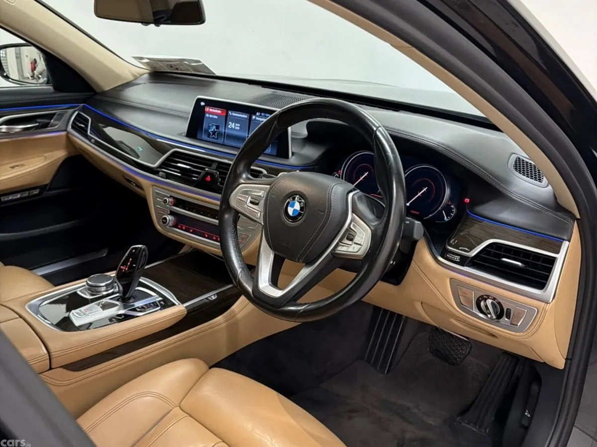 BMW 7-Series Saloon, Diesel, 2018, Black