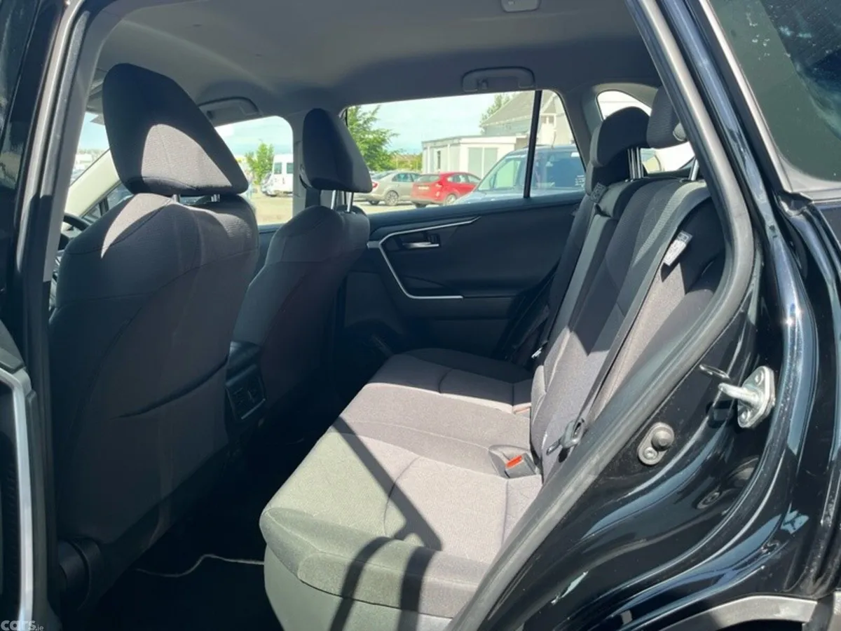 Toyota RAV4 SUV, Petrol Hybrid, 2023, Black