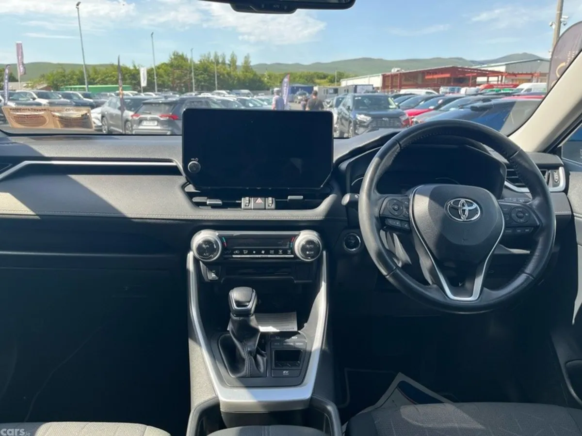 Toyota RAV4 SUV, Petrol Hybrid, 2023, Black