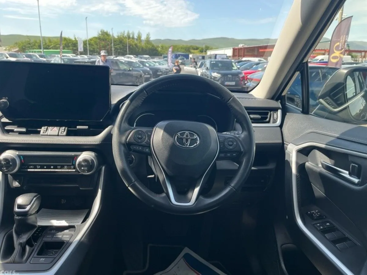 Toyota RAV4 SUV, Petrol Hybrid, 2023, Black