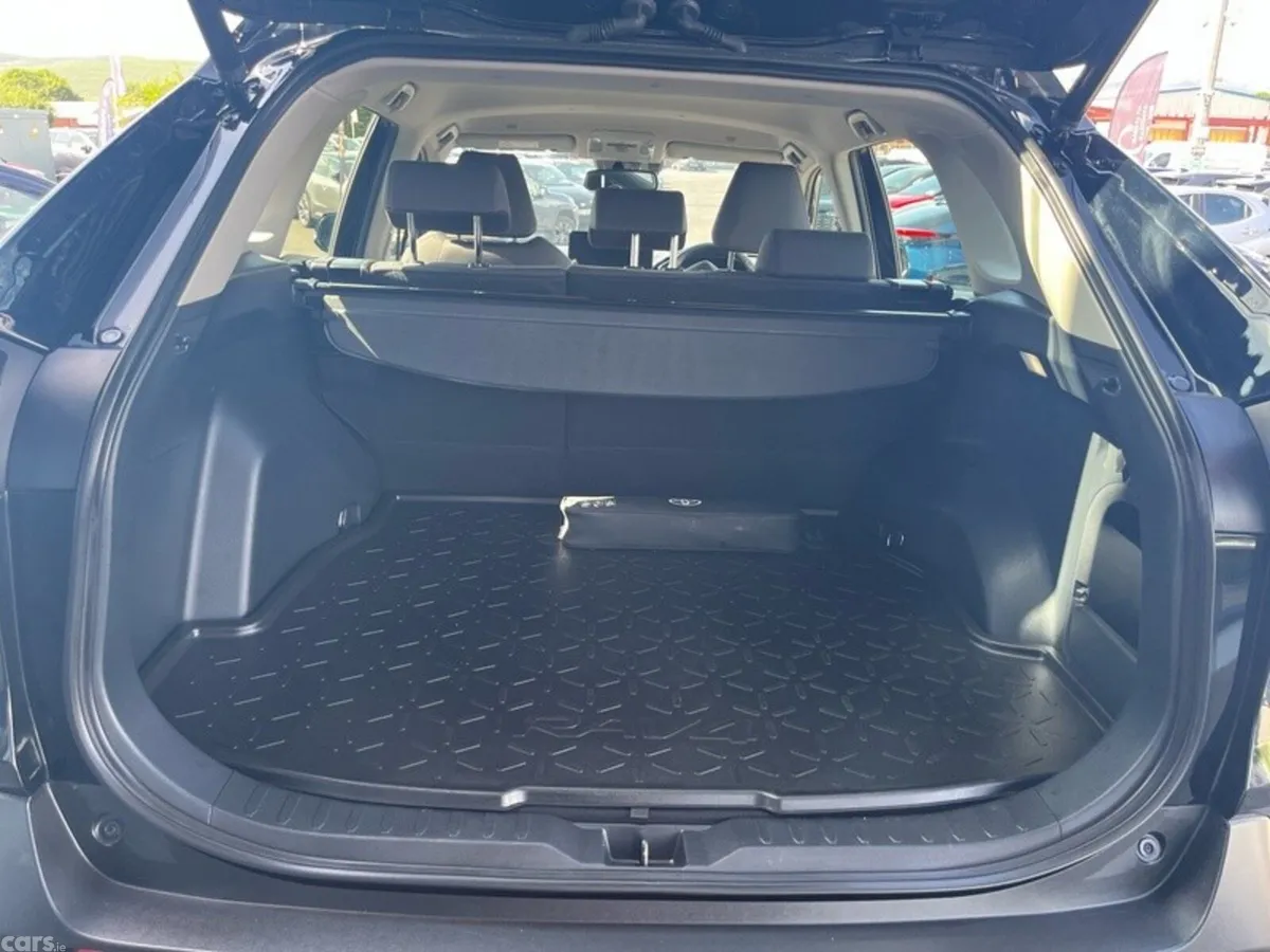 Toyota RAV4 SUV, Petrol Hybrid, 2023, Black