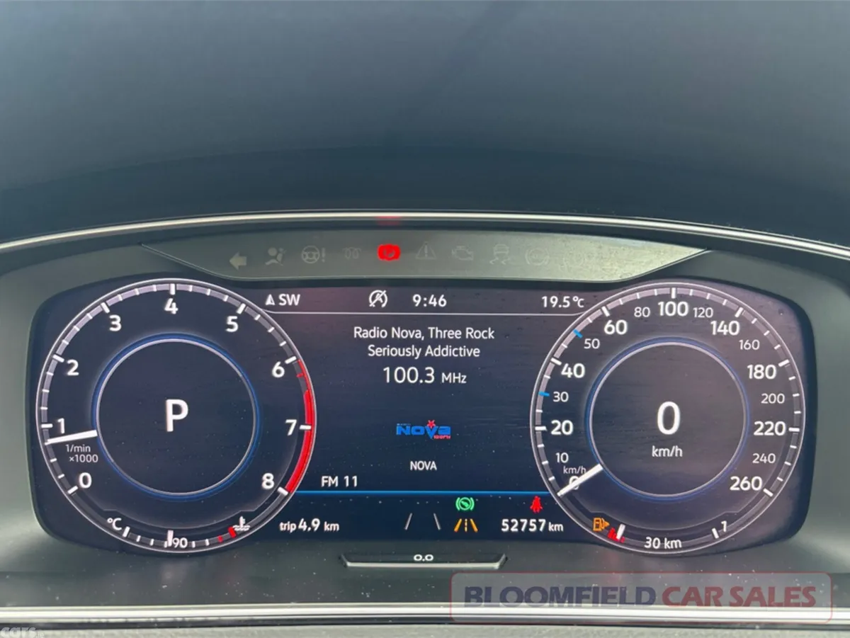 Volkswagen Golf Hatchback, Petrol, 2019, White