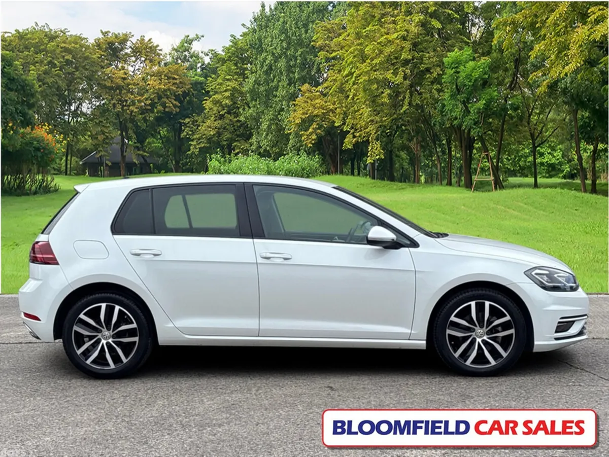 Volkswagen Golf Hatchback, Petrol, 2019, White