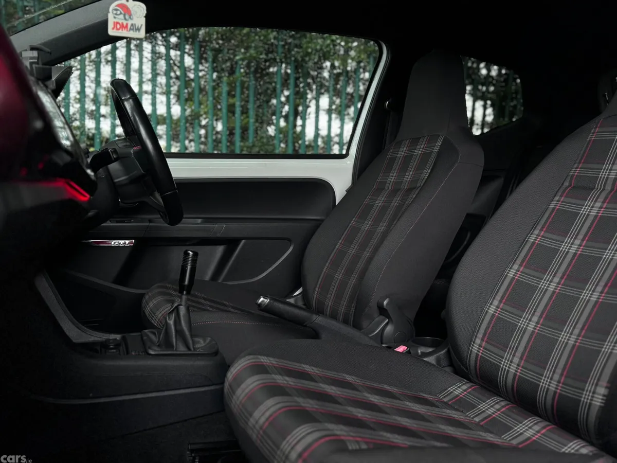 Volkswagen up! Hatchback, Petrol, 2019, White
