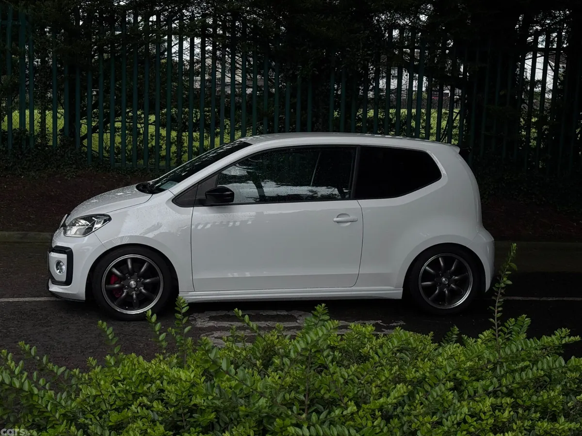 Volkswagen up! Hatchback, Petrol, 2019, White