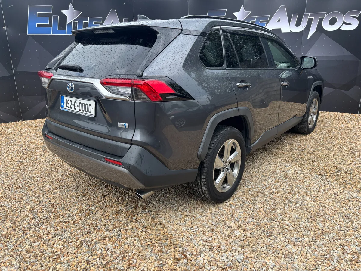 Toyota RAV4 SUV, Petrol Hybrid, 2019, Grey