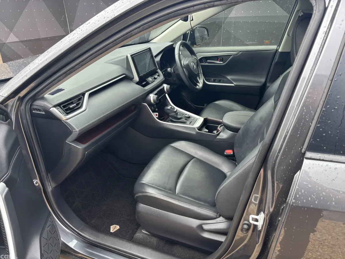 Toyota RAV4 SUV, Petrol Hybrid, 2019, Grey