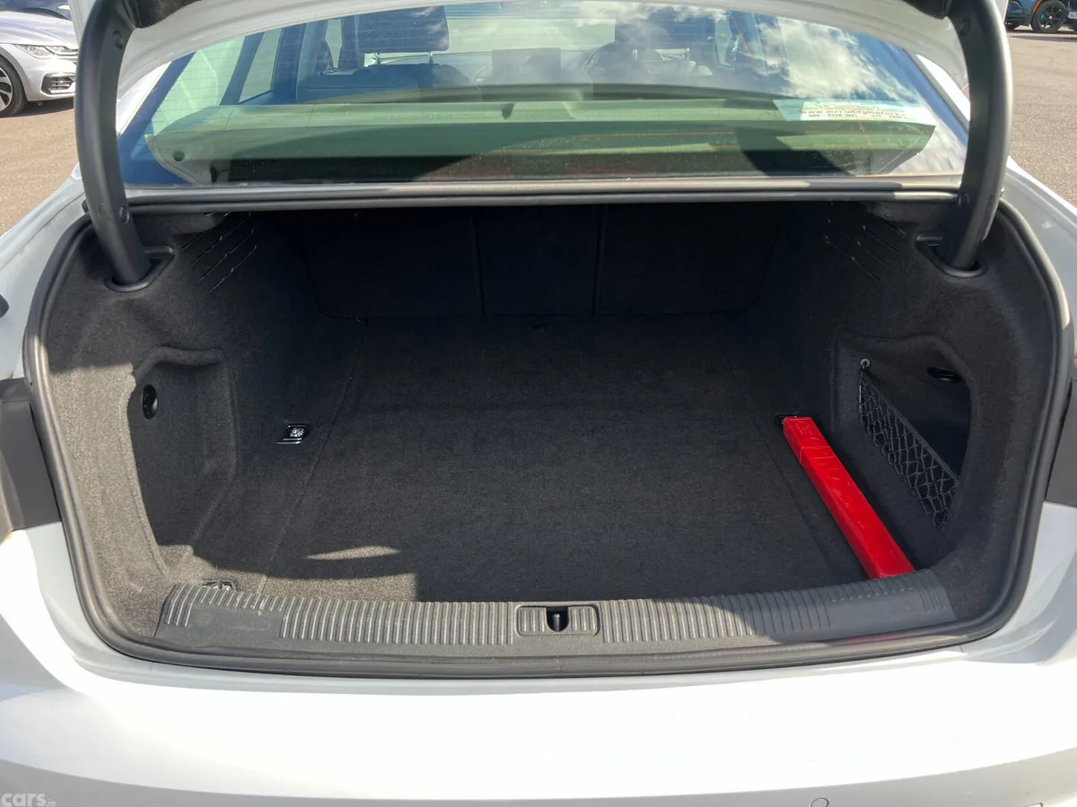 Audi A4 Saloon, Diesel, 2019, White
