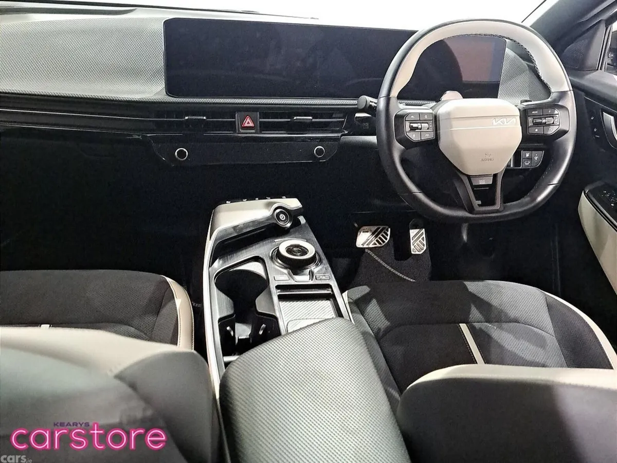 Kia EV6 MPV, Electric, 2025, Grey