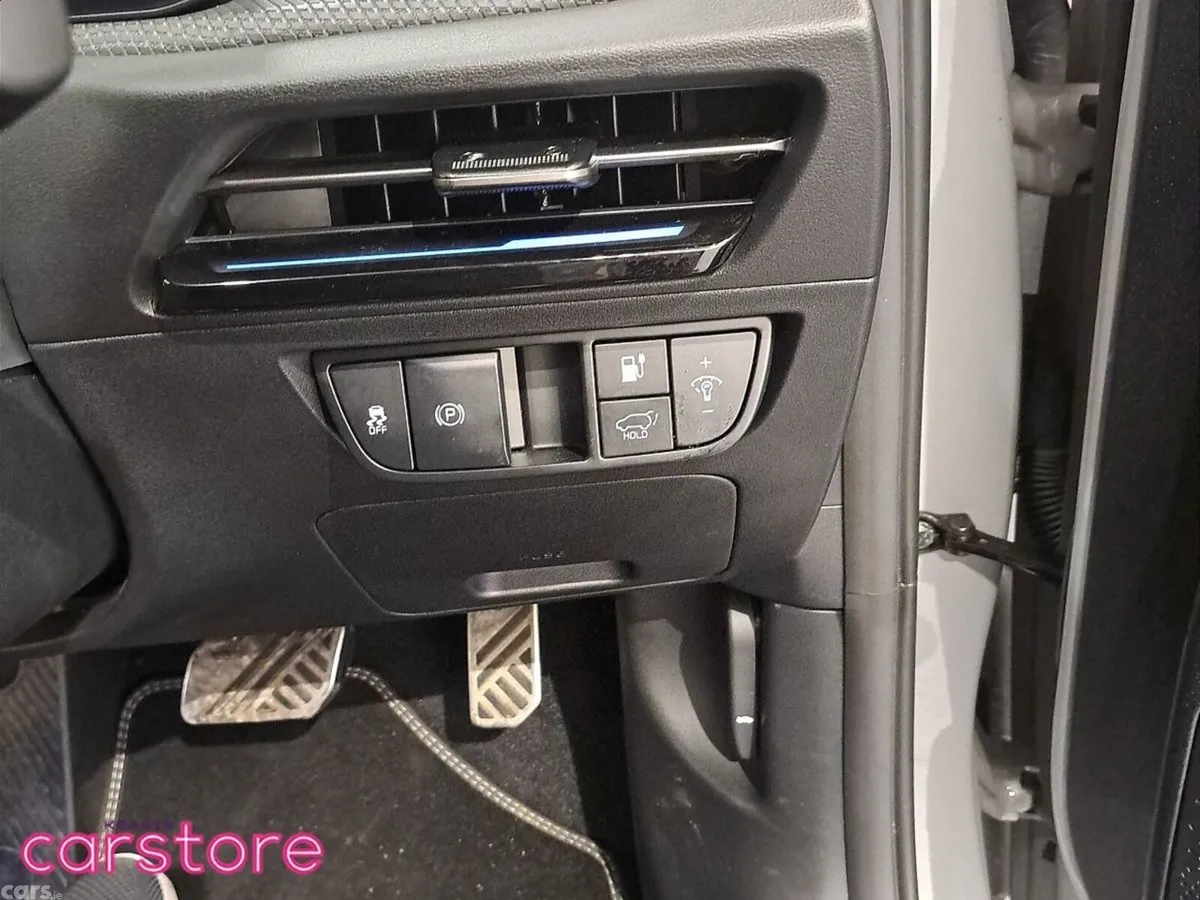 Kia EV6 MPV, Electric, 2025, Grey