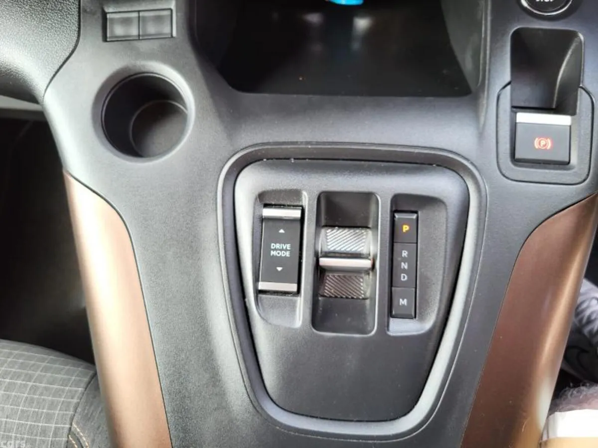 Peugeot Rifter MPV, Diesel, 2024, Grey