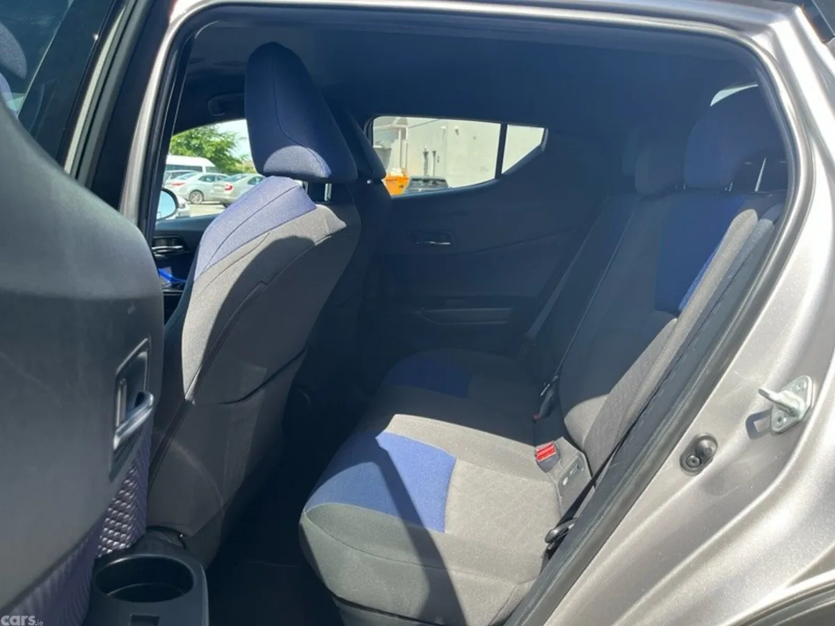 Toyota C-HR SUV, Petrol Hybrid, 2017, Grey