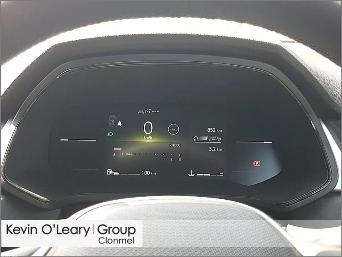 Renault Symbioz SUV, Petrol, 2026, Red