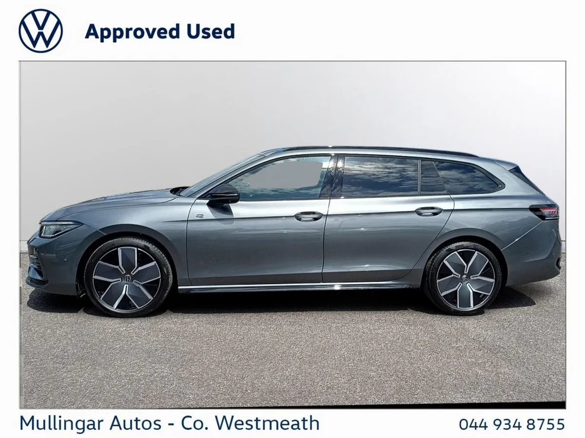 Volkswagen Passat Estate, Diesel, 2026, Grey