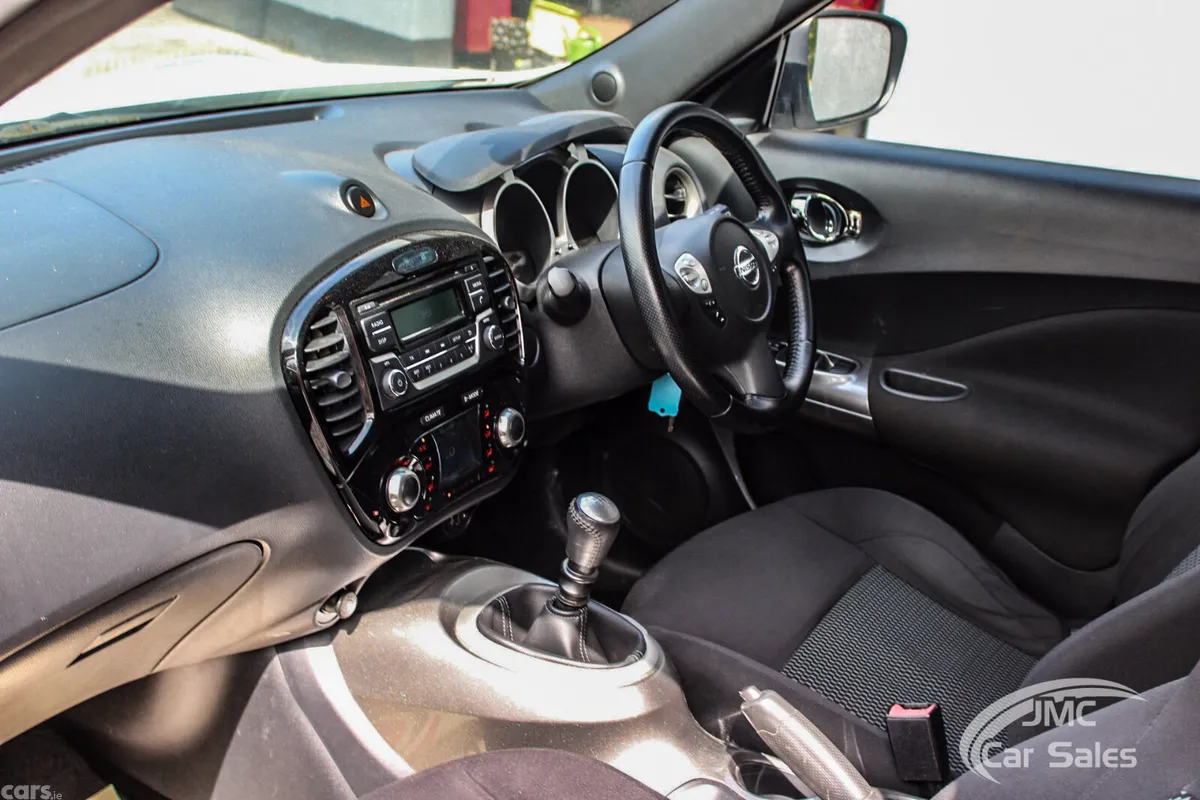 Nissan Juke SUV, Diesel, 2016, White