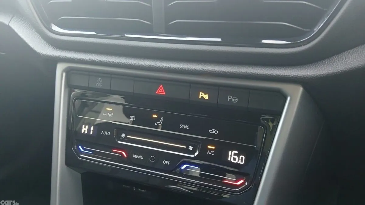Volkswagen T-Roc SUV, Diesel, 2023, Red