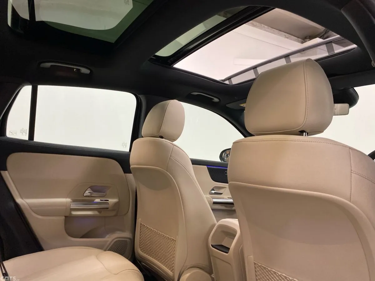 Mercedes-Benz GLA SUV, Petrol, 2026, Black