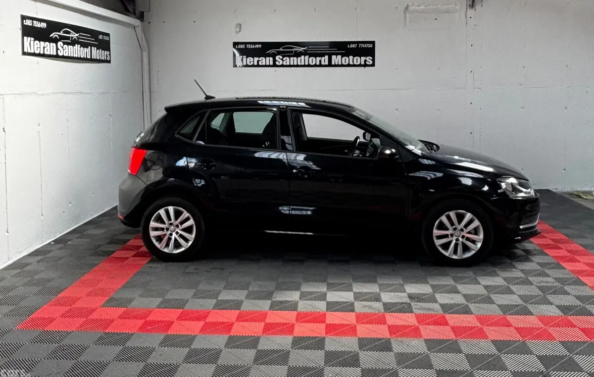 Volkswagen Polo Hatchback, Petrol, 2016, Black