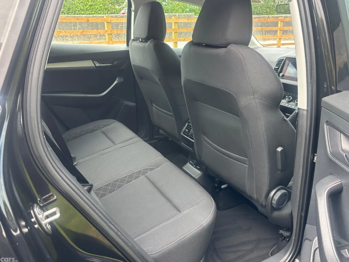 Skoda Karoq Estate/Jeep, Petrol, 2018, Black