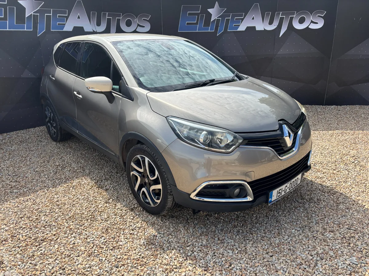 Renault Captur Hatchback, Petrol, 2015, Beige