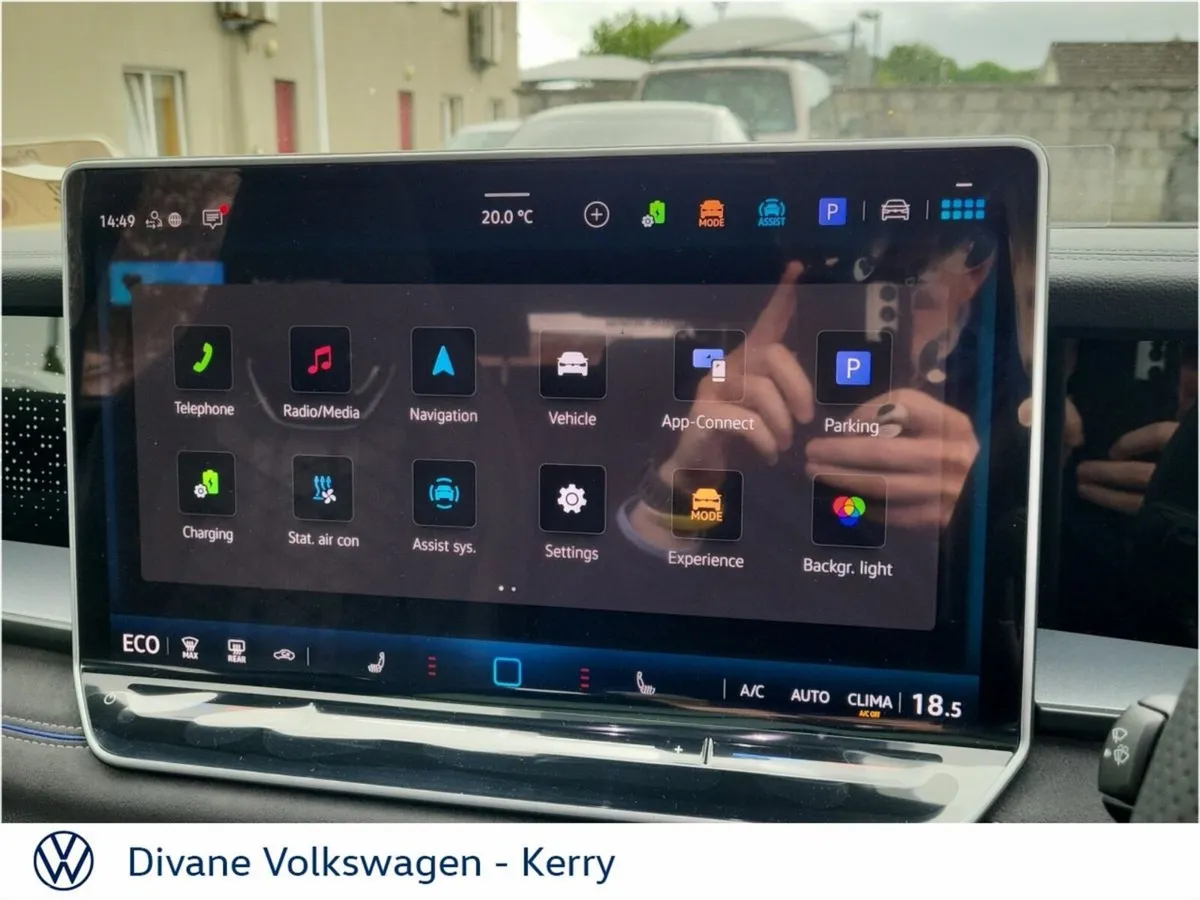 Volkswagen Tayron SUV, Petrol Plug-in Hybrid, 2026, Silver