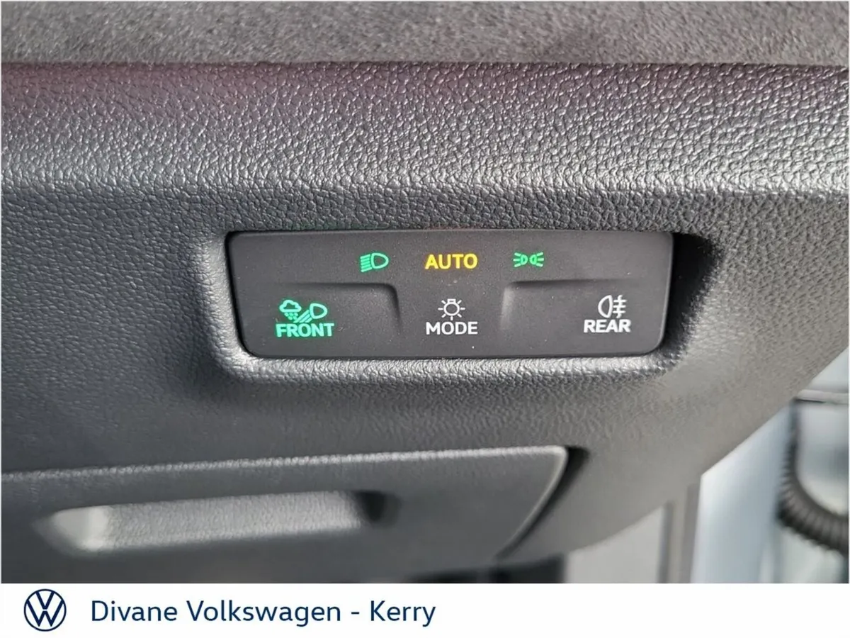 Volkswagen Tayron SUV, Petrol Plug-in Hybrid, 2026, Silver