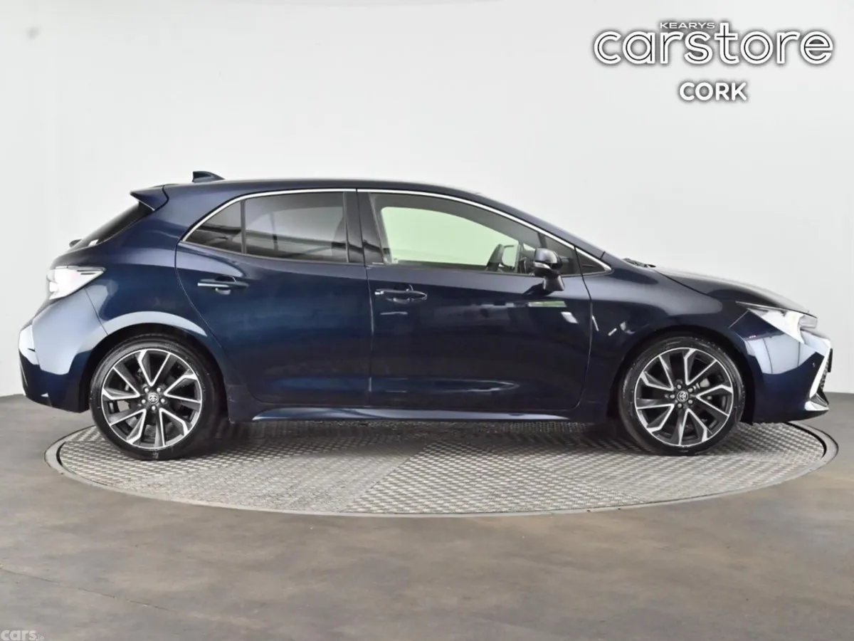 Toyota Corolla Hatchback, Petrol Hybrid, 2019, Blue