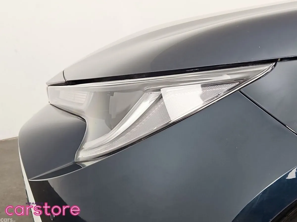Toyota Corolla Hatchback, Petrol Hybrid, 2019, Blue