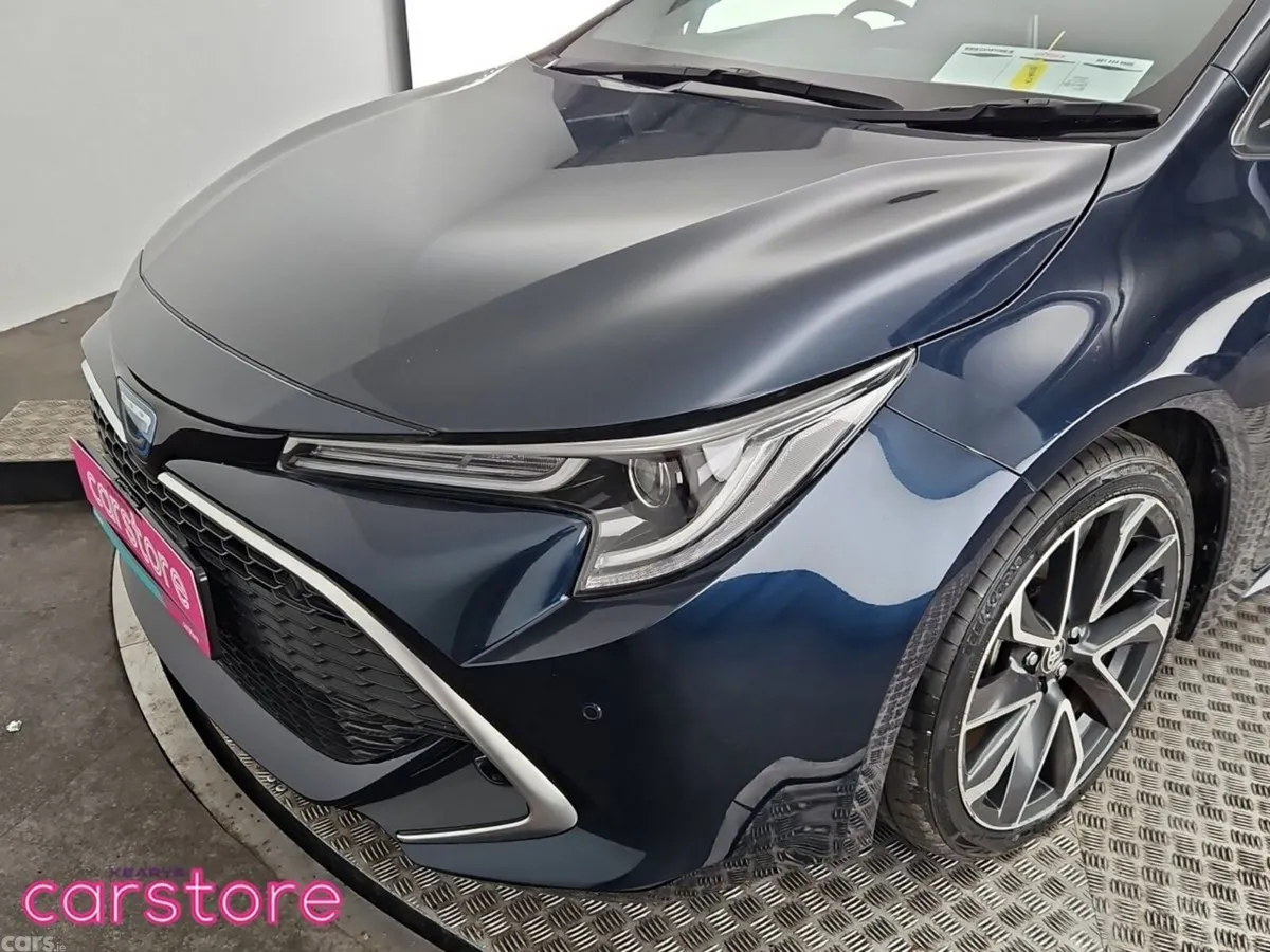 Toyota Corolla Hatchback, Petrol Hybrid, 2019, Blue