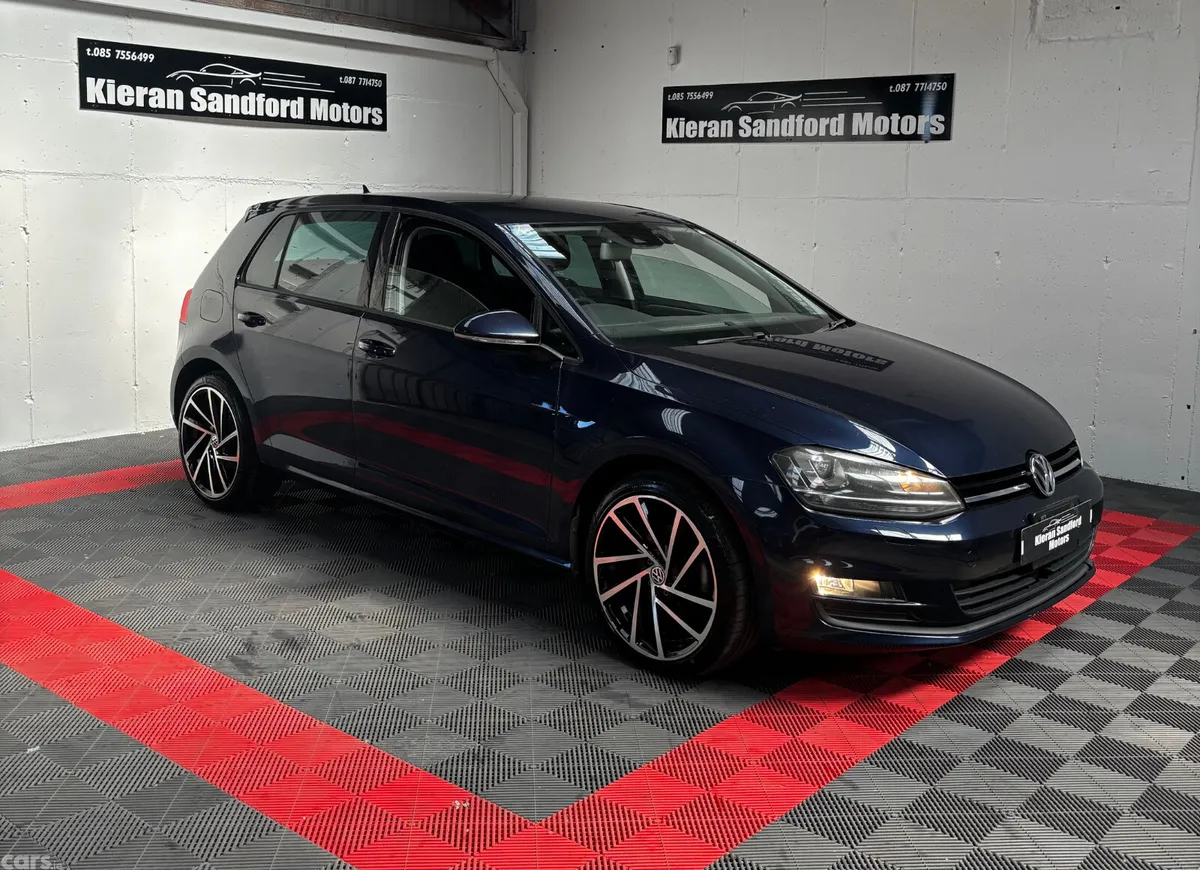 Volkswagen Golf Hatchback, Petrol, 2016, Blue