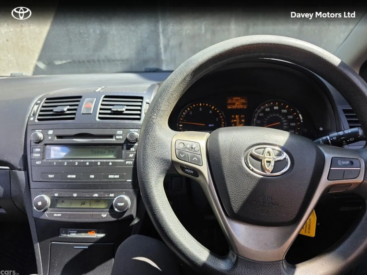 Toyota Other Estate, Diesel, 2011, Grey