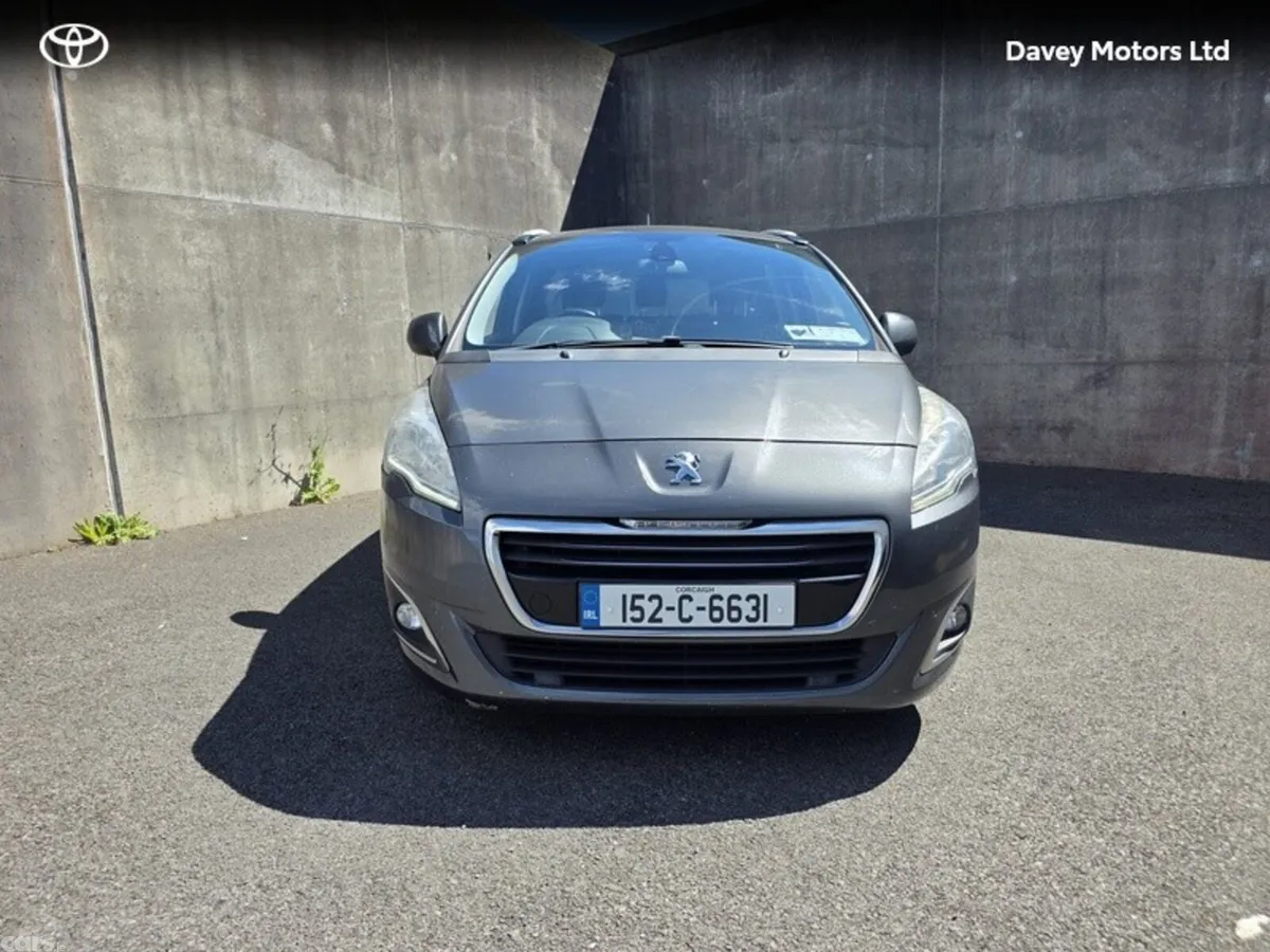 Peugeot 5008 MPV, Diesel, 2015, Grey