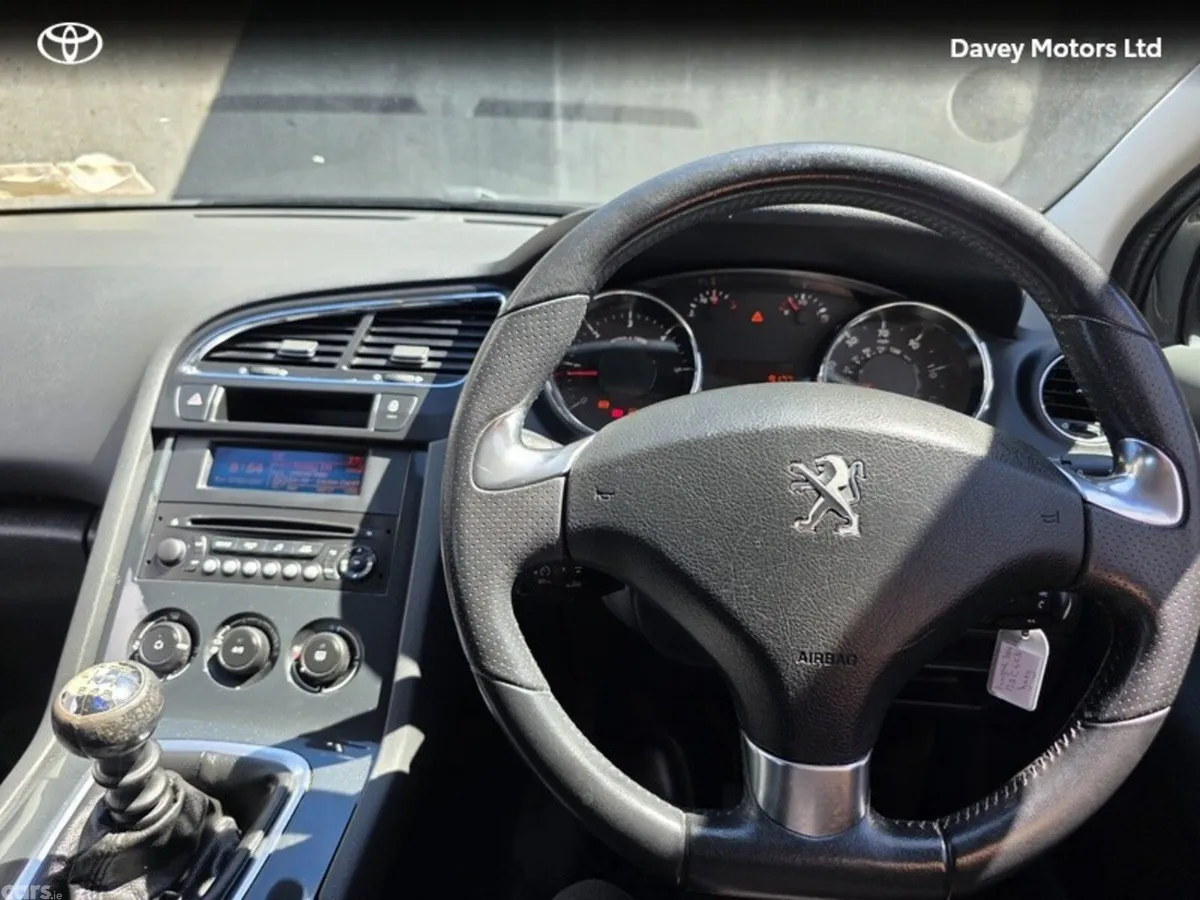 Peugeot 5008 MPV, Diesel, 2015, Grey