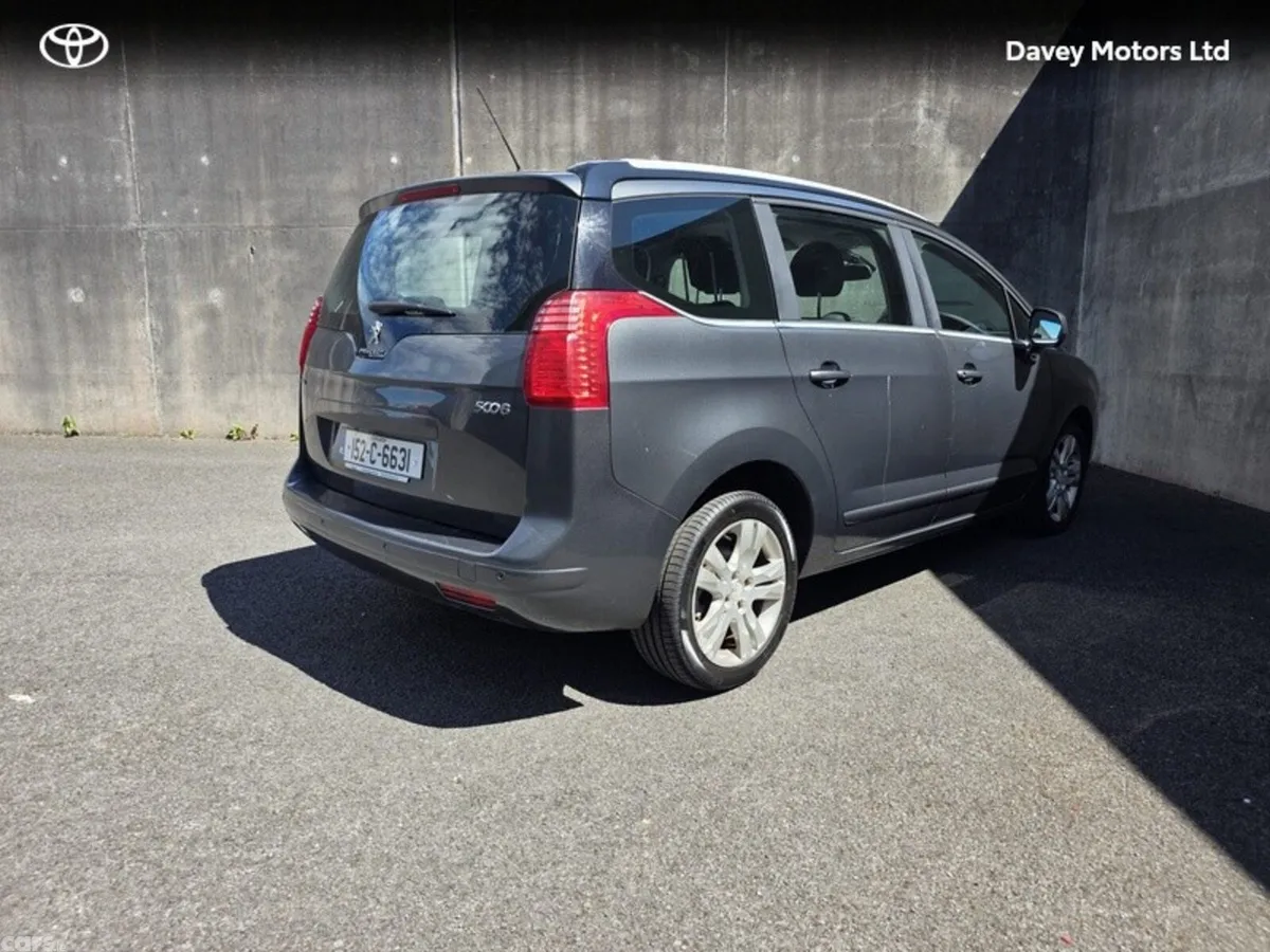 Peugeot 5008 MPV, Diesel, 2015, Grey
