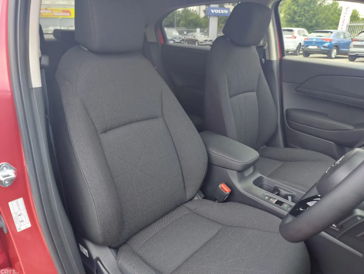 Honda HR-V Hatchback, Petrol Hybrid, 2026, Red