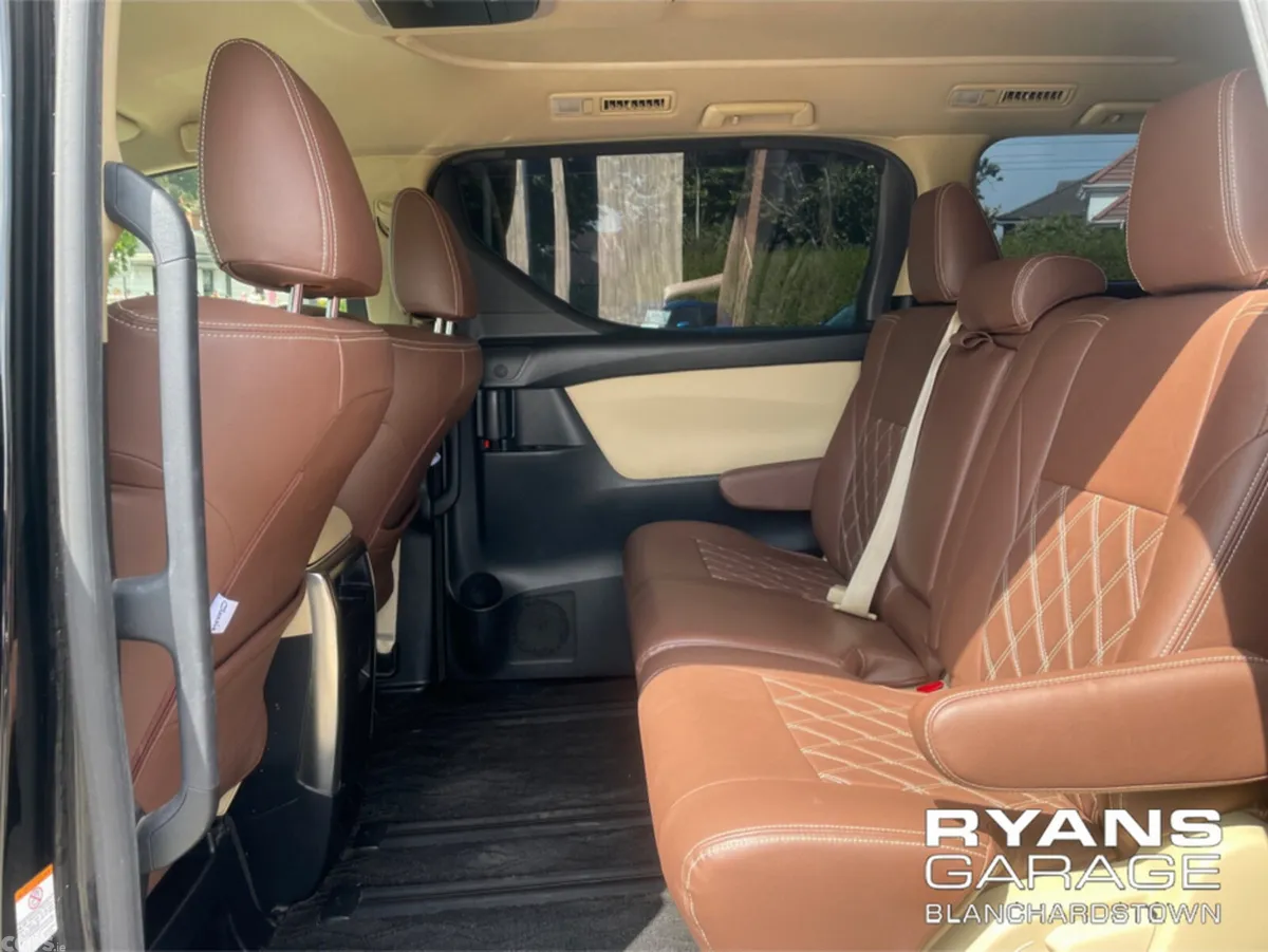 Toyota Alphard MPV, Petrol Hybrid, 2017, Black
