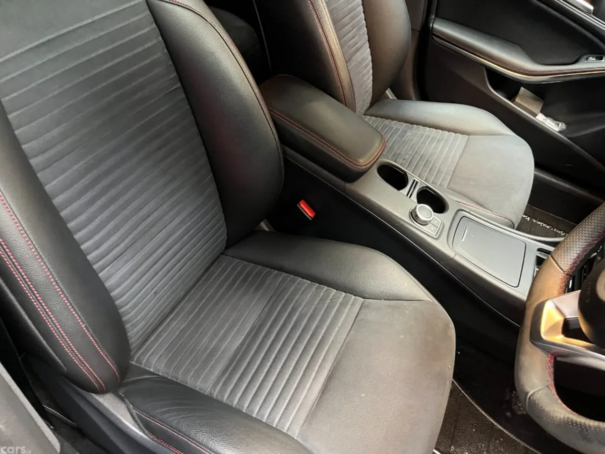 Mercedes-Benz CLA Saloon, Petrol, 2016, Black