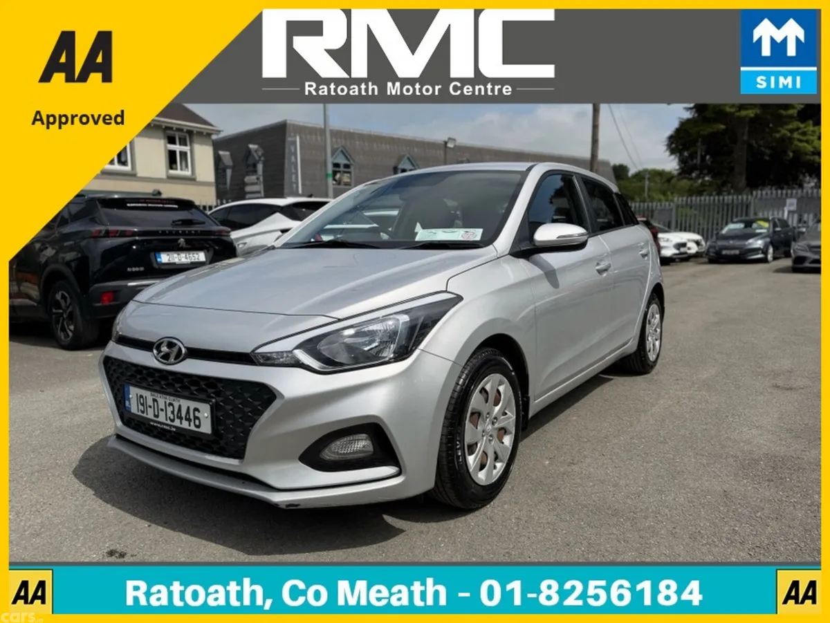 Hyundai i20 Hatchback, Petrol, 2019, Grey