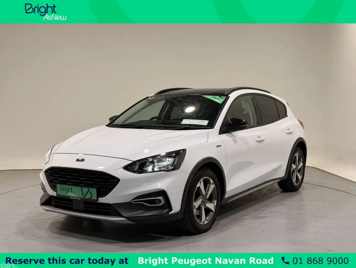 Ford Focus Hatchback, Petrol, 2021, White