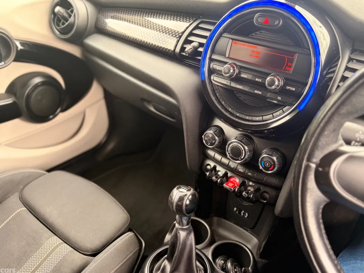 Mini Cooper Hatchback, Diesel, 2016, Grey