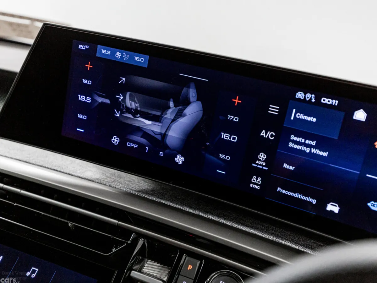 Peugeot 5008 SUV, Electric, 2026, Grey