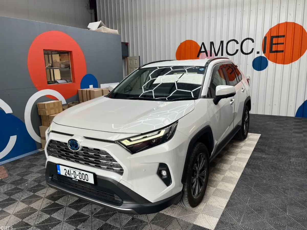 Toyota RAV4 SUV, Petrol Hybrid, 2024, White