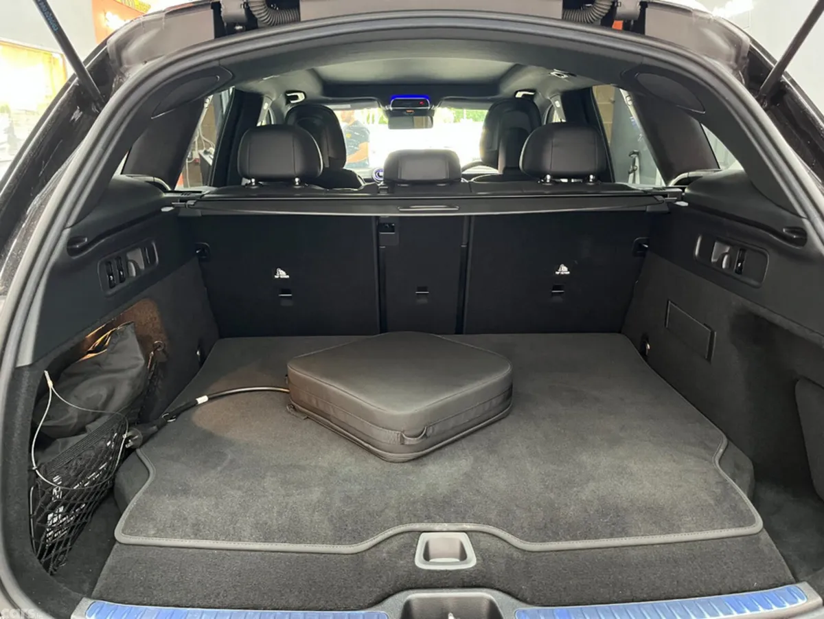 Mercedes-Benz GLC SUV, Petrol Plug-in Hybrid, 2024, Black